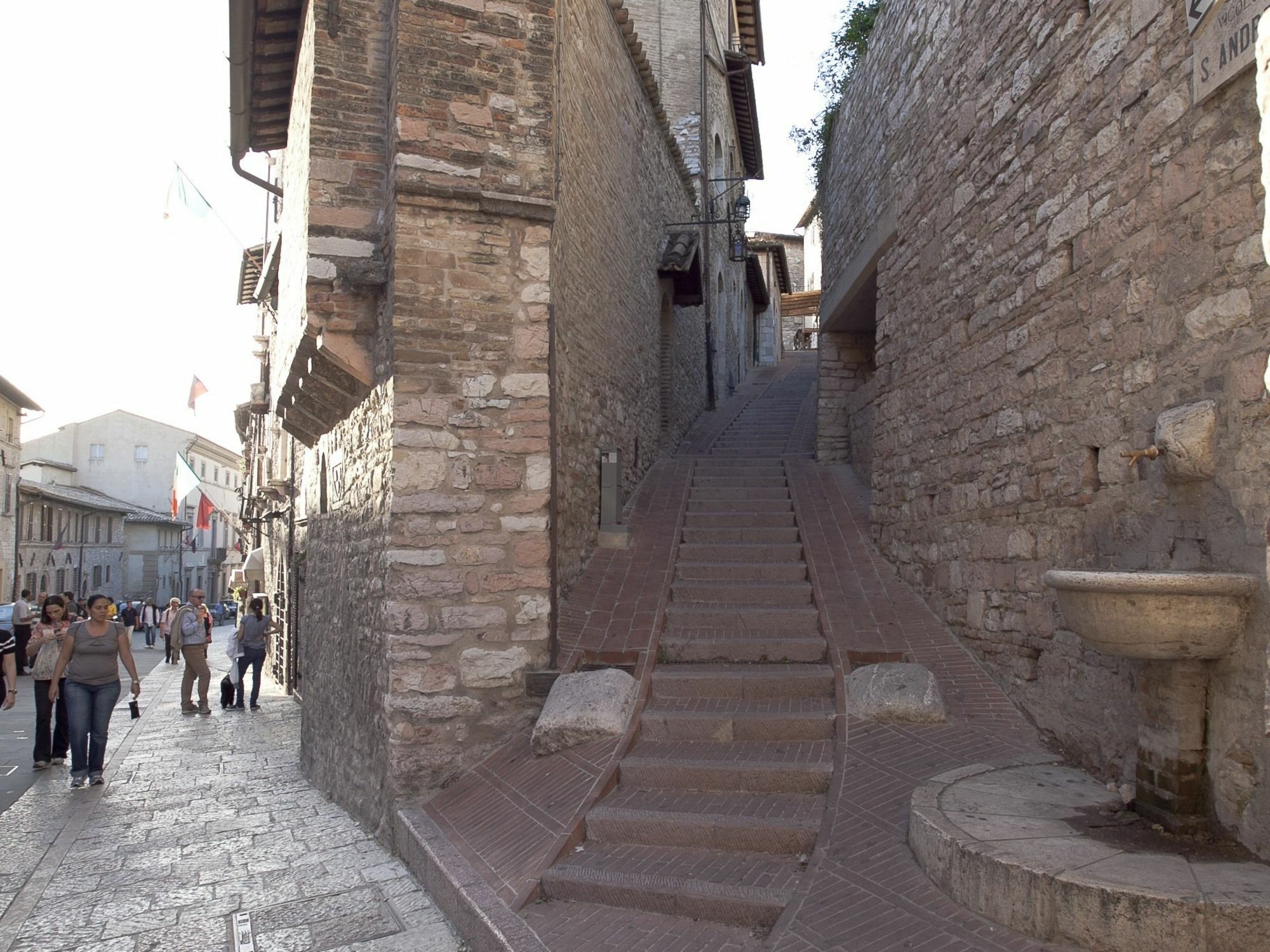 Loggia Dei Maestri Comacini Apartment Assisi Exterior photo